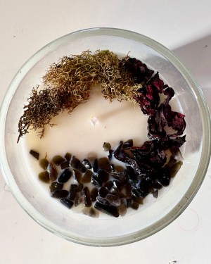 night in new orleans 10 oz ritual candle