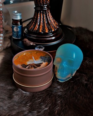 flowers of the french quarter 4 oz intentional tin