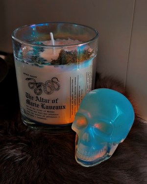 the altar of marie laveaux 10 oz ritual candle