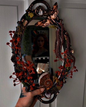 death’s head oracle mirror