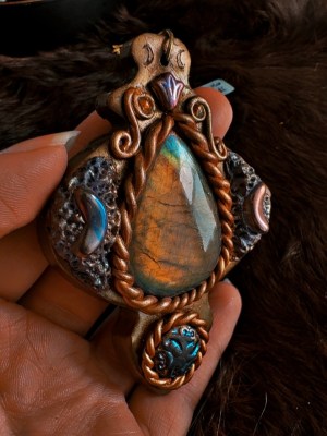 key to the crossroads | jewelry pendant