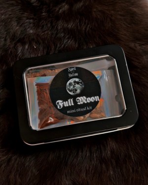 full moon mini ritual kit