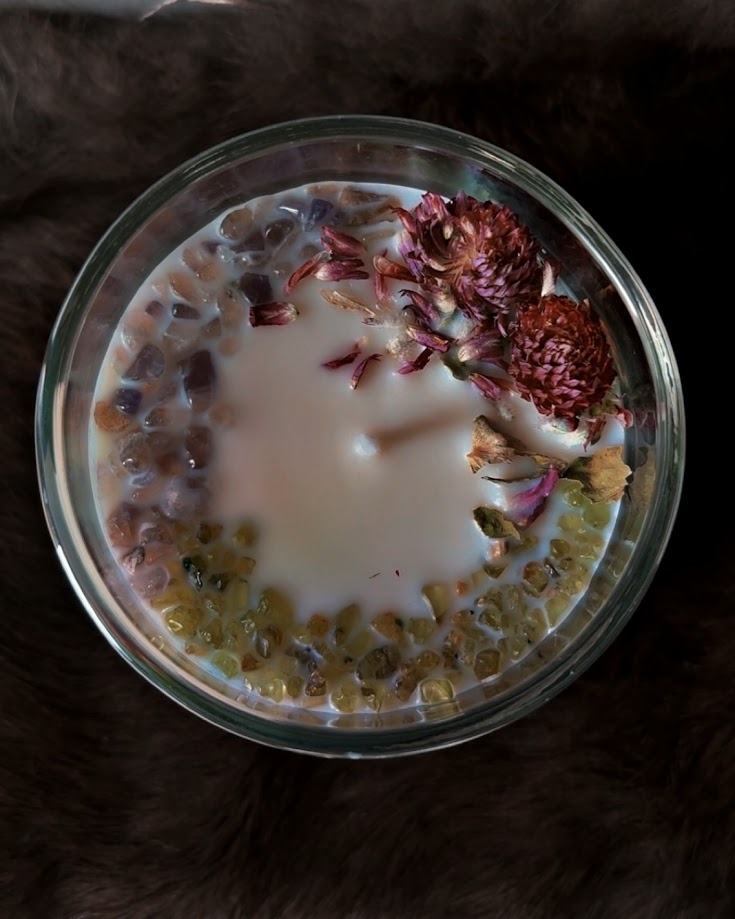 ostara | 10 oz ritual candle ostara | 10 oz ritual candle